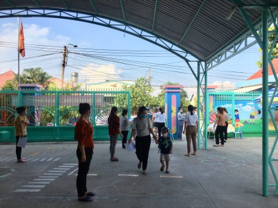 NIỀM VUI NGÀY TRỞ LẠI TRƯỜNG
