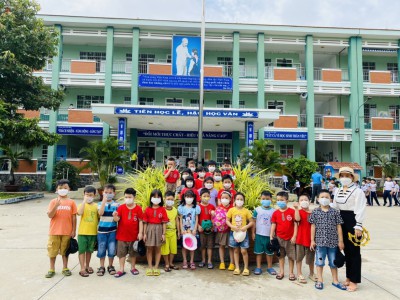 Kỉ niệm cuối cấp mầm non của các bé lớp Lá