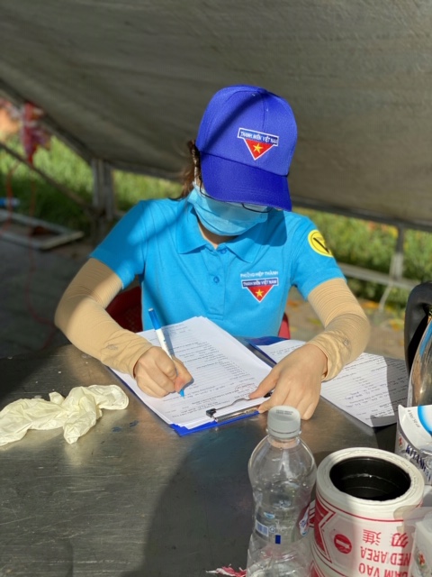 TÌNH NGUYỆN VIÊN