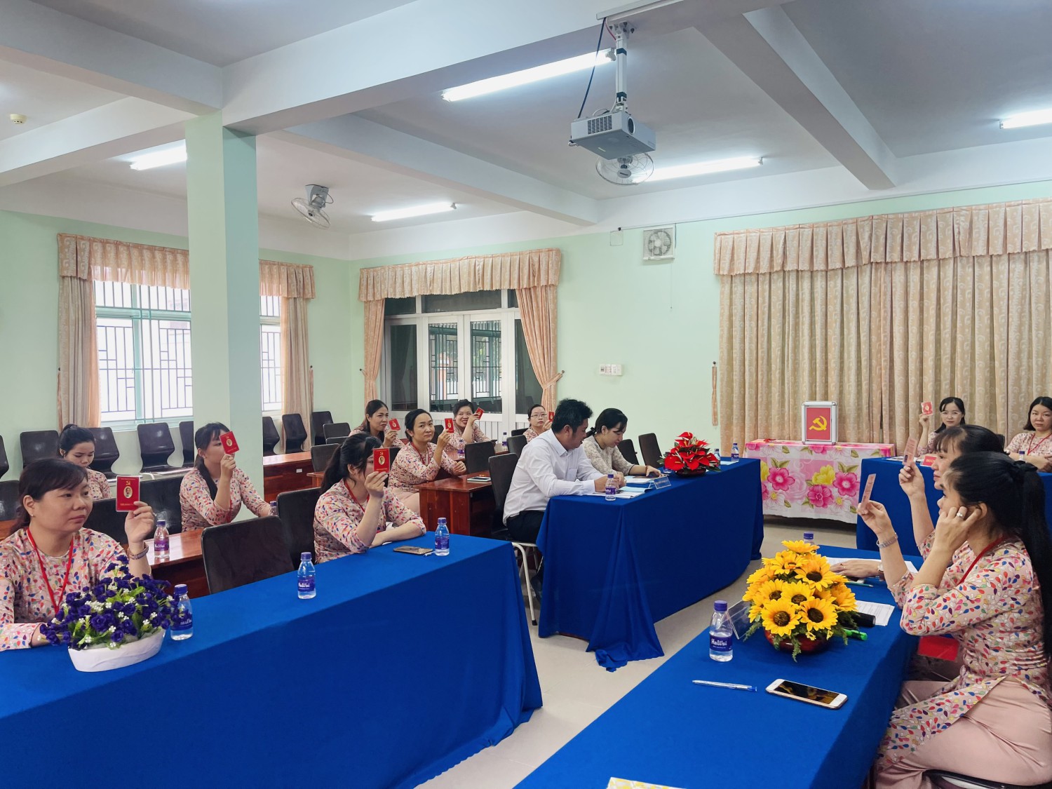 biểu quyết đại hội
