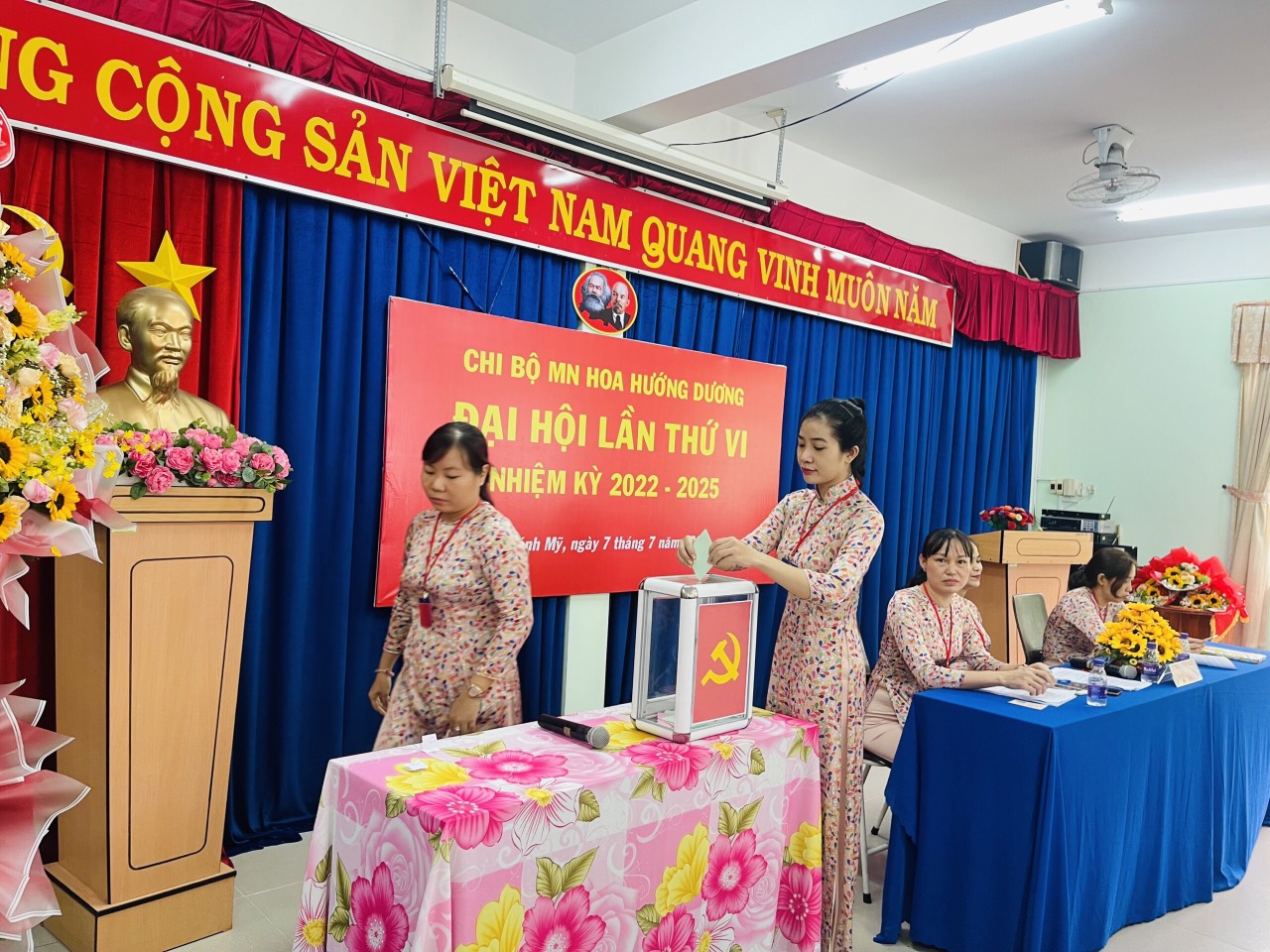 ĐB bỏ phiếu bầu