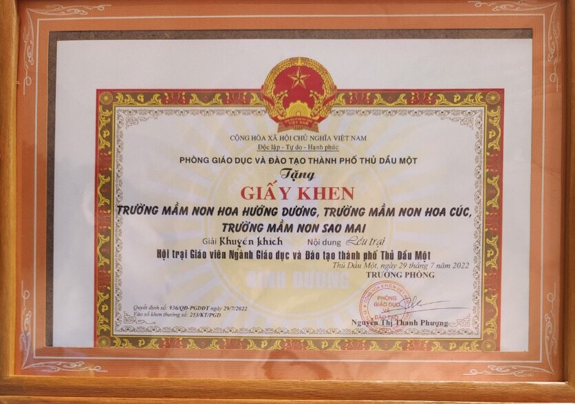 khen liều tại