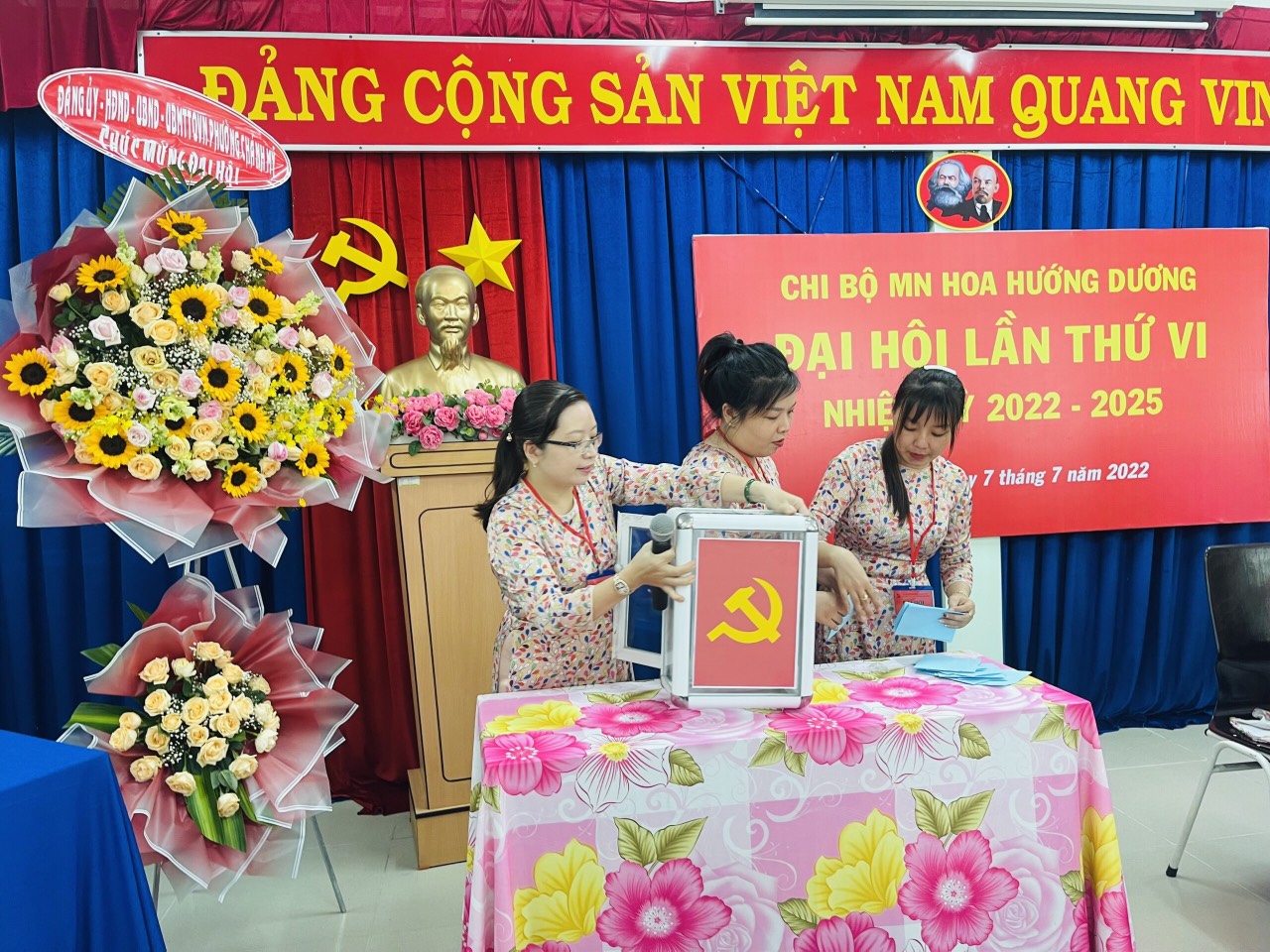 Kiểm phiếu