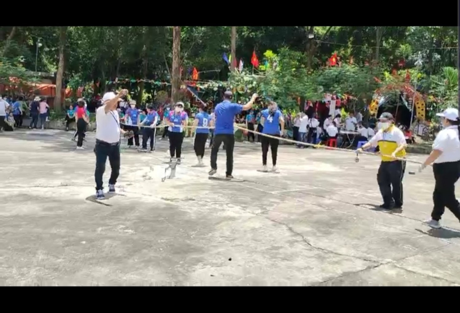 nhảy