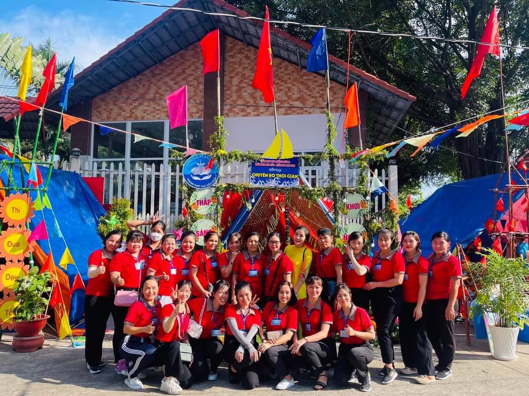 tập thể 1