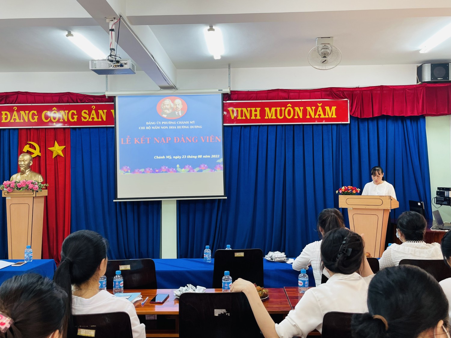 BT đọc nhiệm vụ của đảng viên