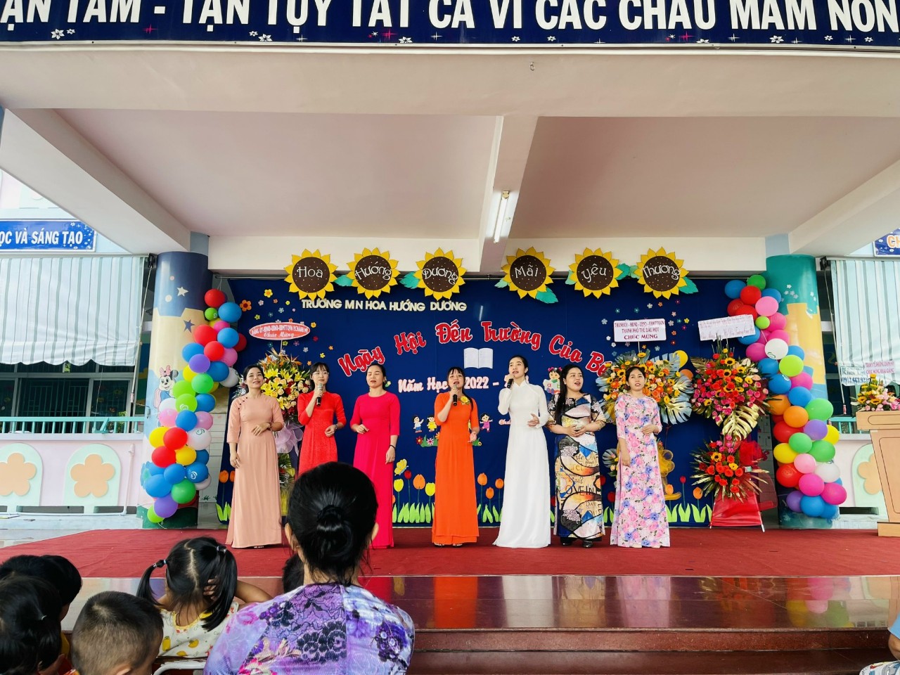 tốp ca cô 1