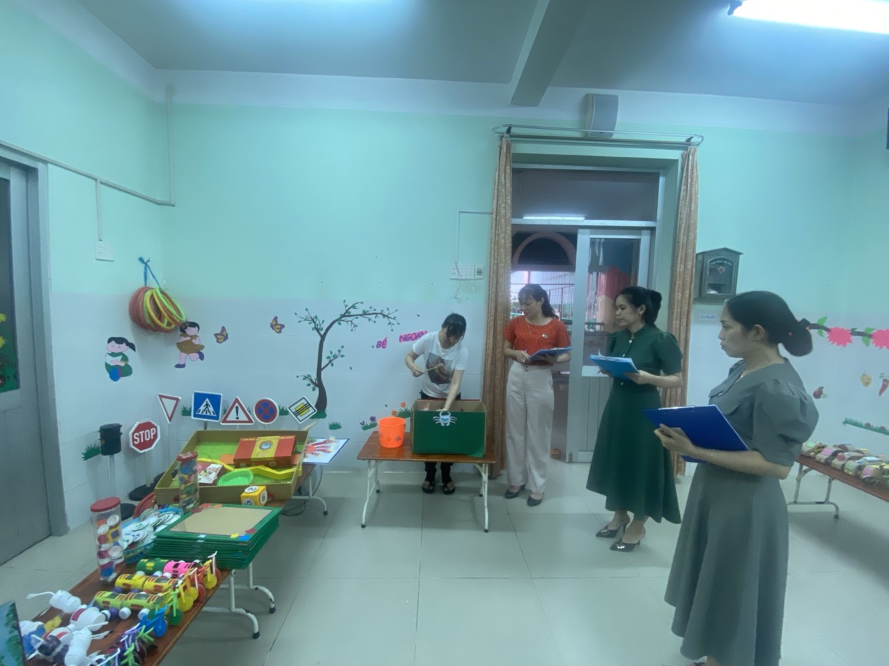 Hiền mầm 1
