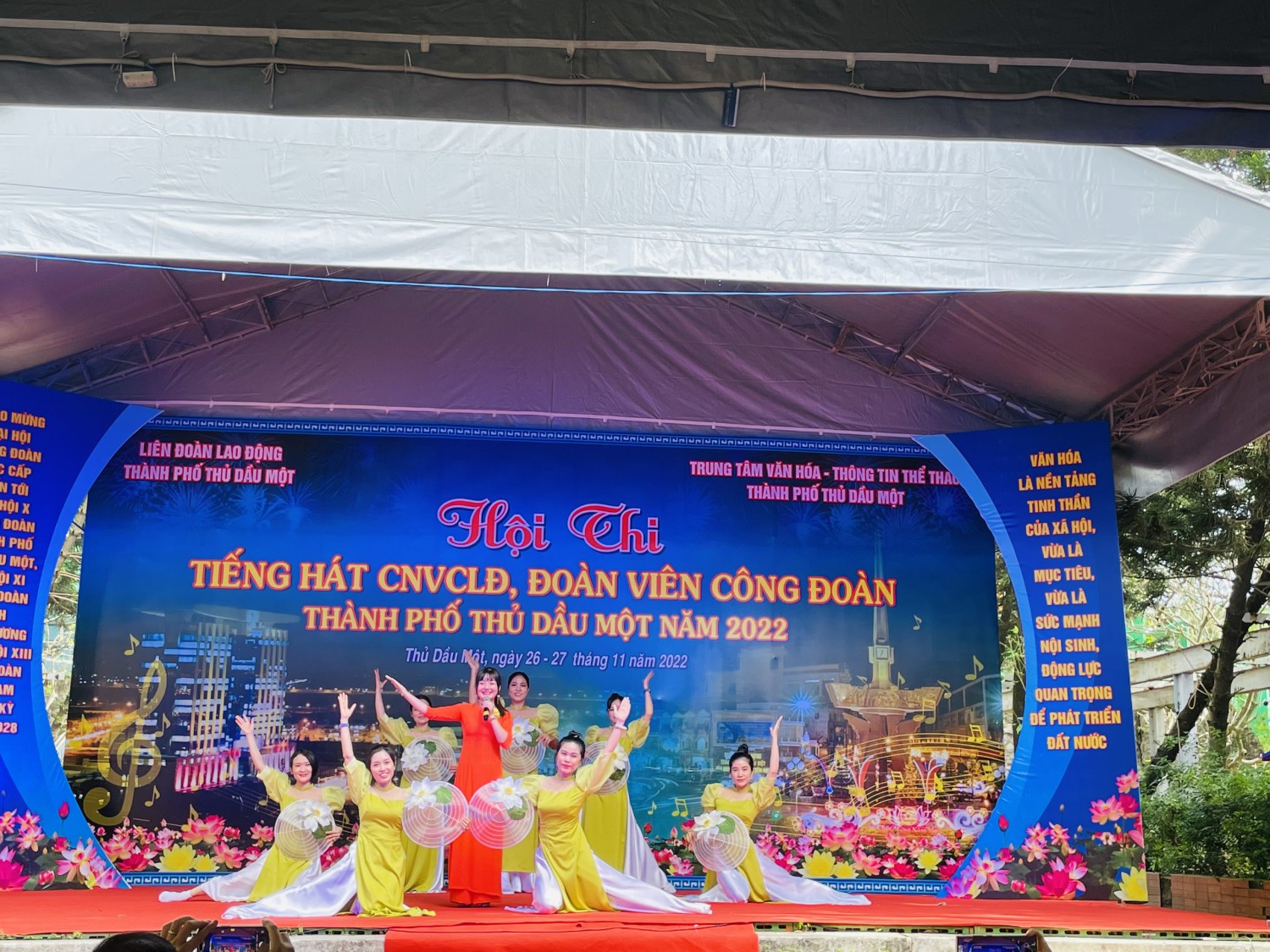 múa kết