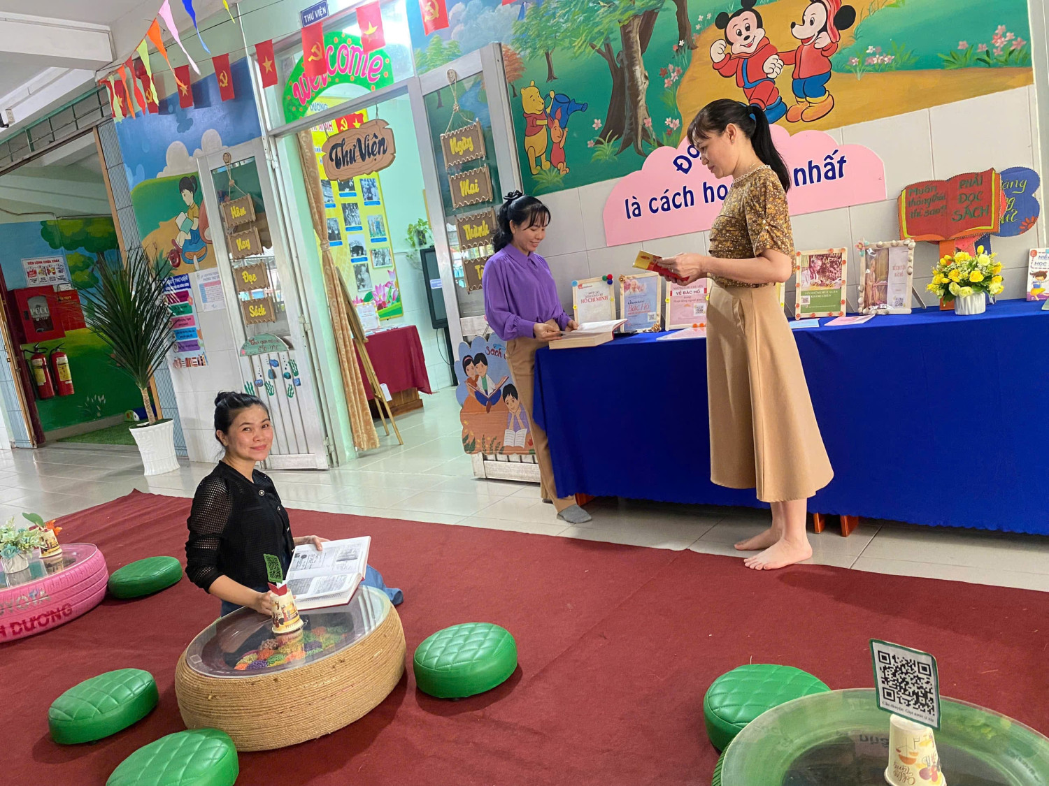 CÔ ĐỌC min